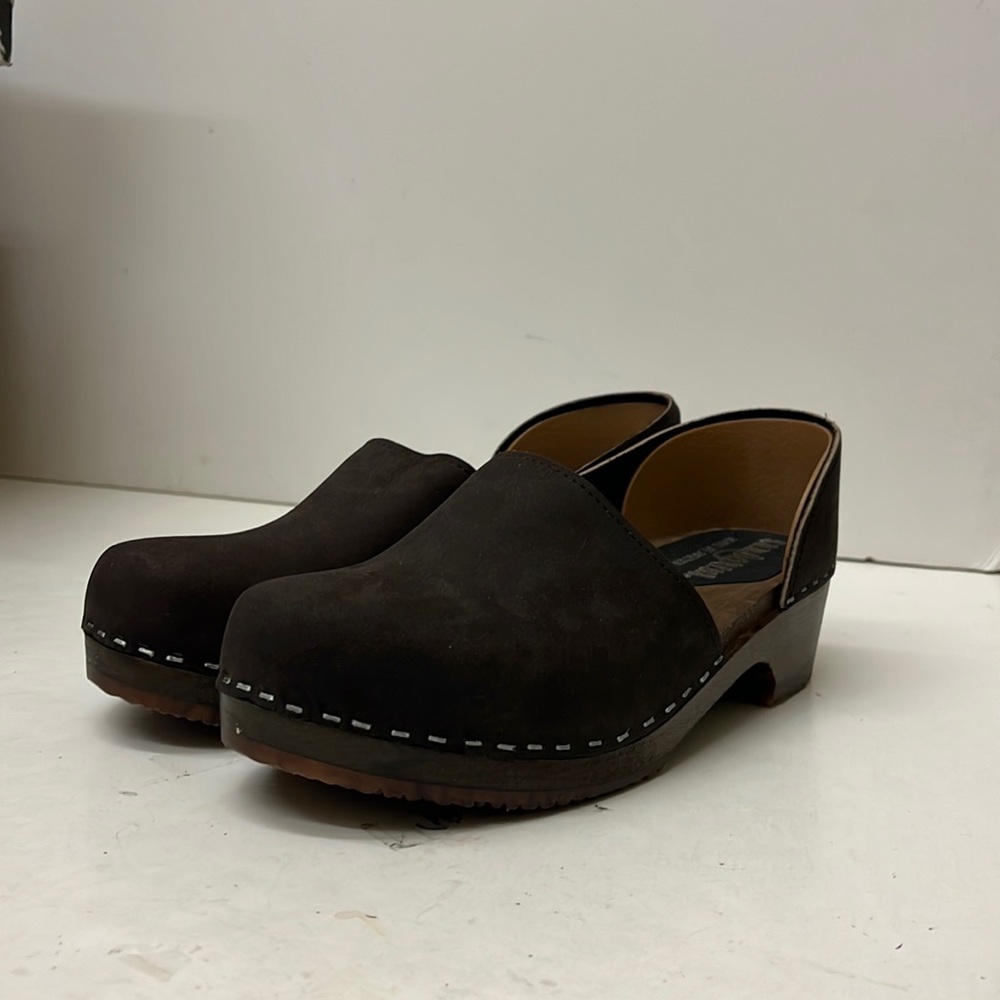 Sandgrens Swedish Brett Low Clogs Color: Fudge Women’s Size 39(8)
